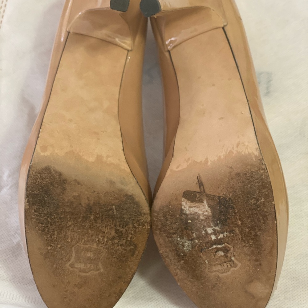 Stuart Weitzman Nude Peep Toe Pumps with Platform - Picture 6 of 6